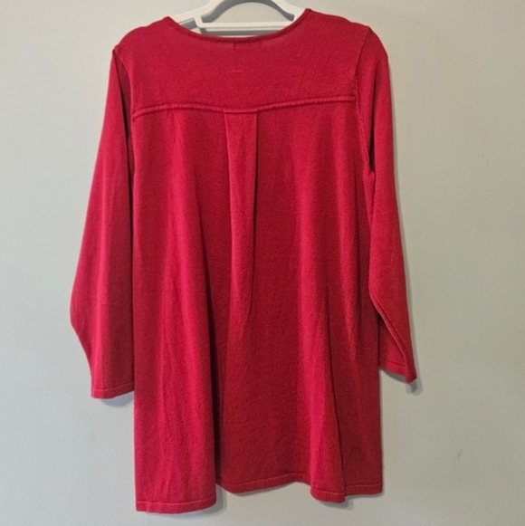 T Tahari Vibrant Red Scoop Neck Sweater - Picture 3 of 5